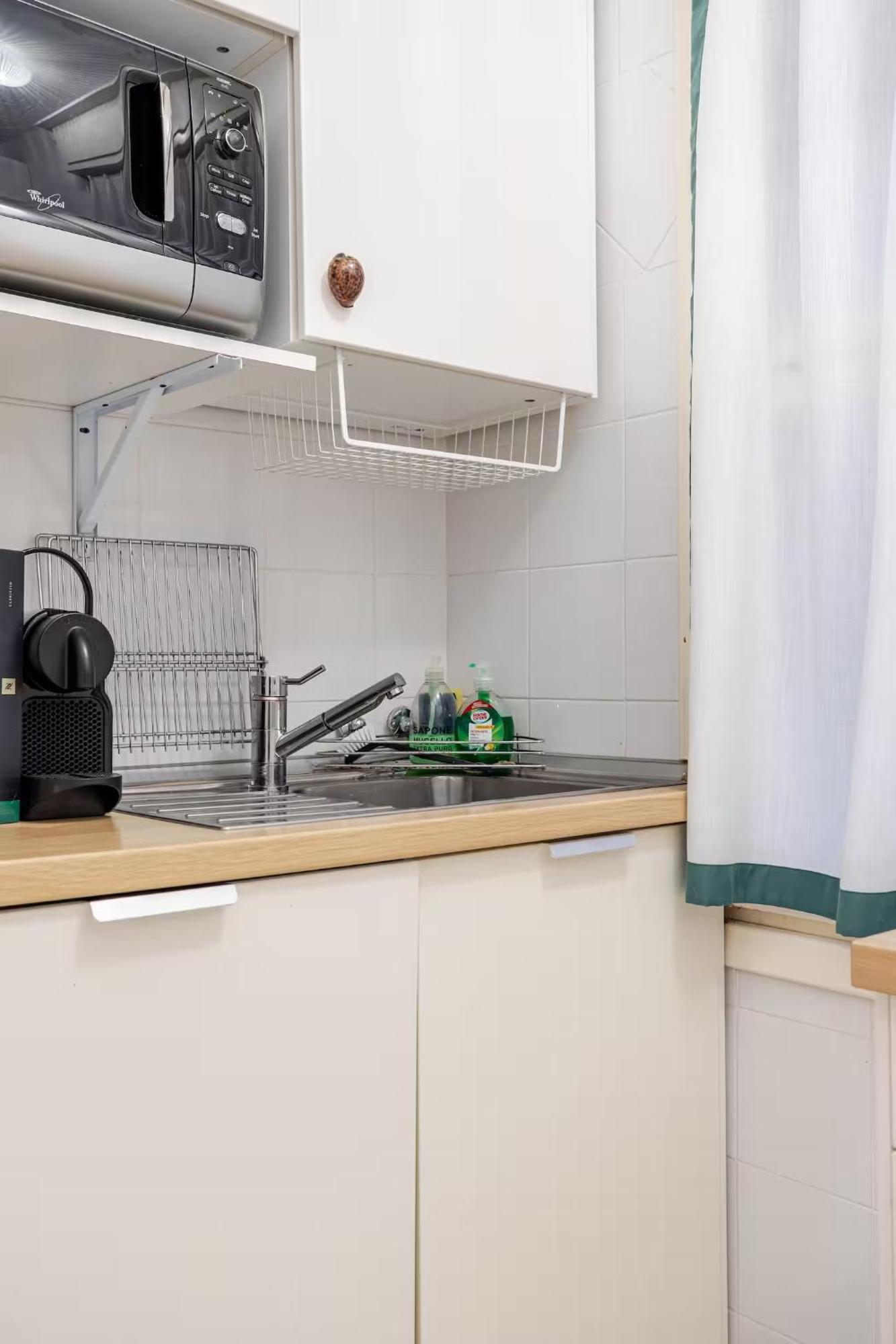 Sunny Home, Appartamento In Centro E Vicino Alla Spiaggia Grado Luaran gambar